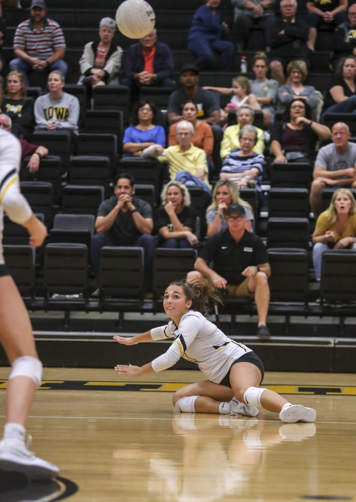 091818-MAC-volleyball-025